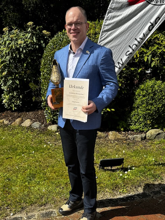 Olaf_Goldener_Rennschuh